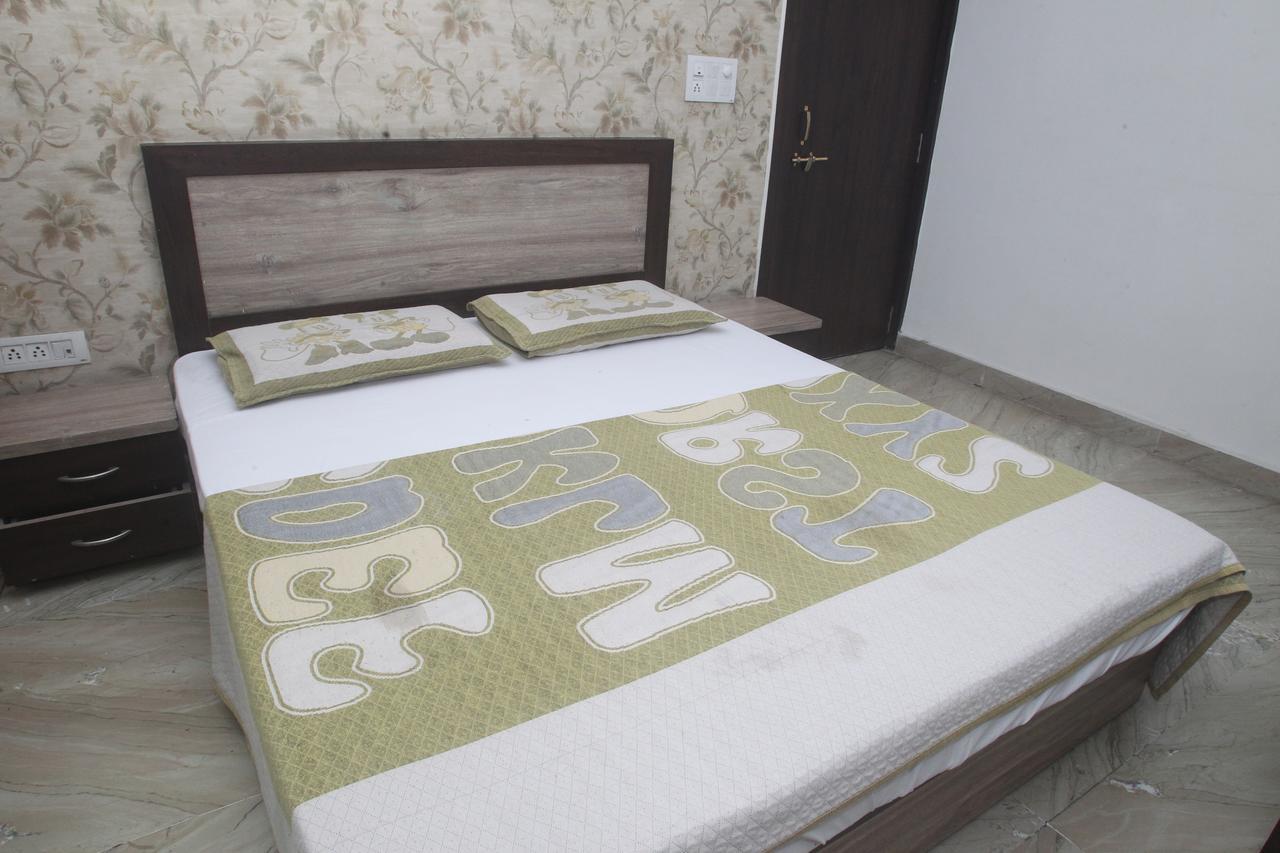 Alakhnanda Guest House Váránaszi Kültér fotó